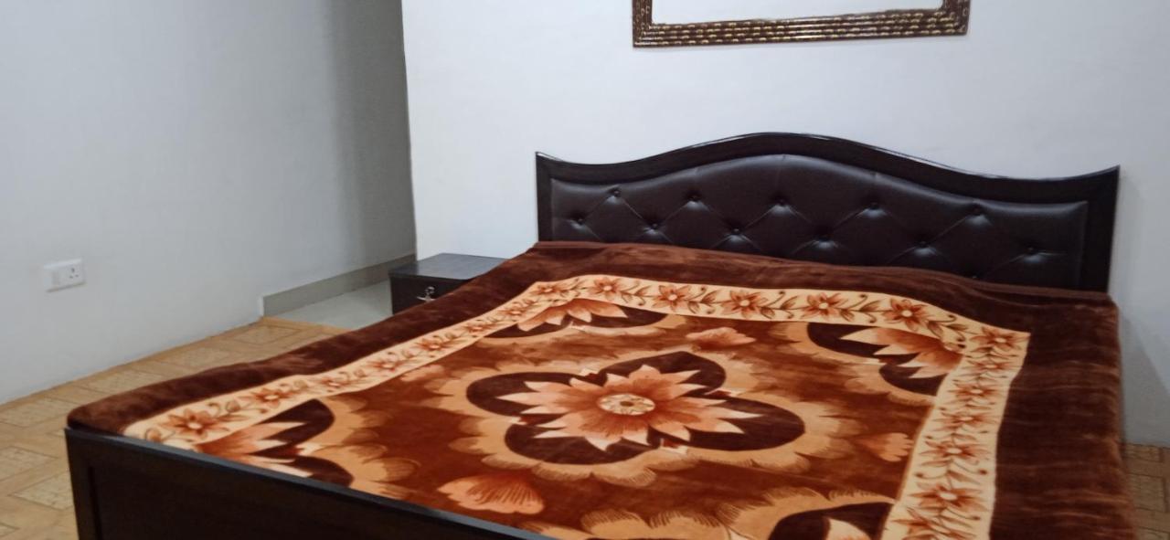 Mir Manzil Bed & Breakfast Srinagar  Exterior photo