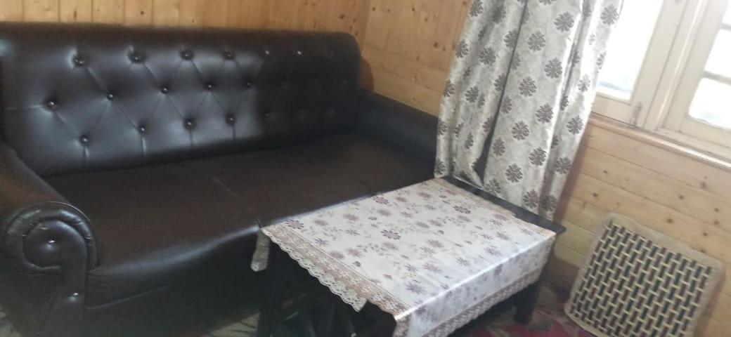 Mir Manzil Bed & Breakfast Srinagar  Exterior photo